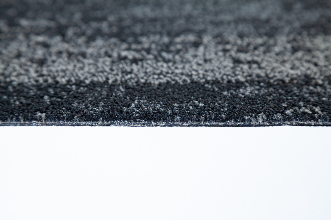 Ковровая плитка Associated Weavers Marathon Tile цвет 96 Cave 1000×250×6